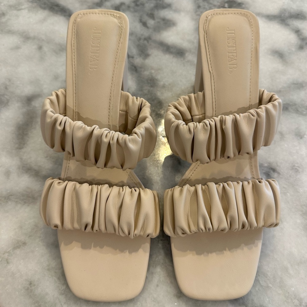 JustFab Cream Women's Sandals
